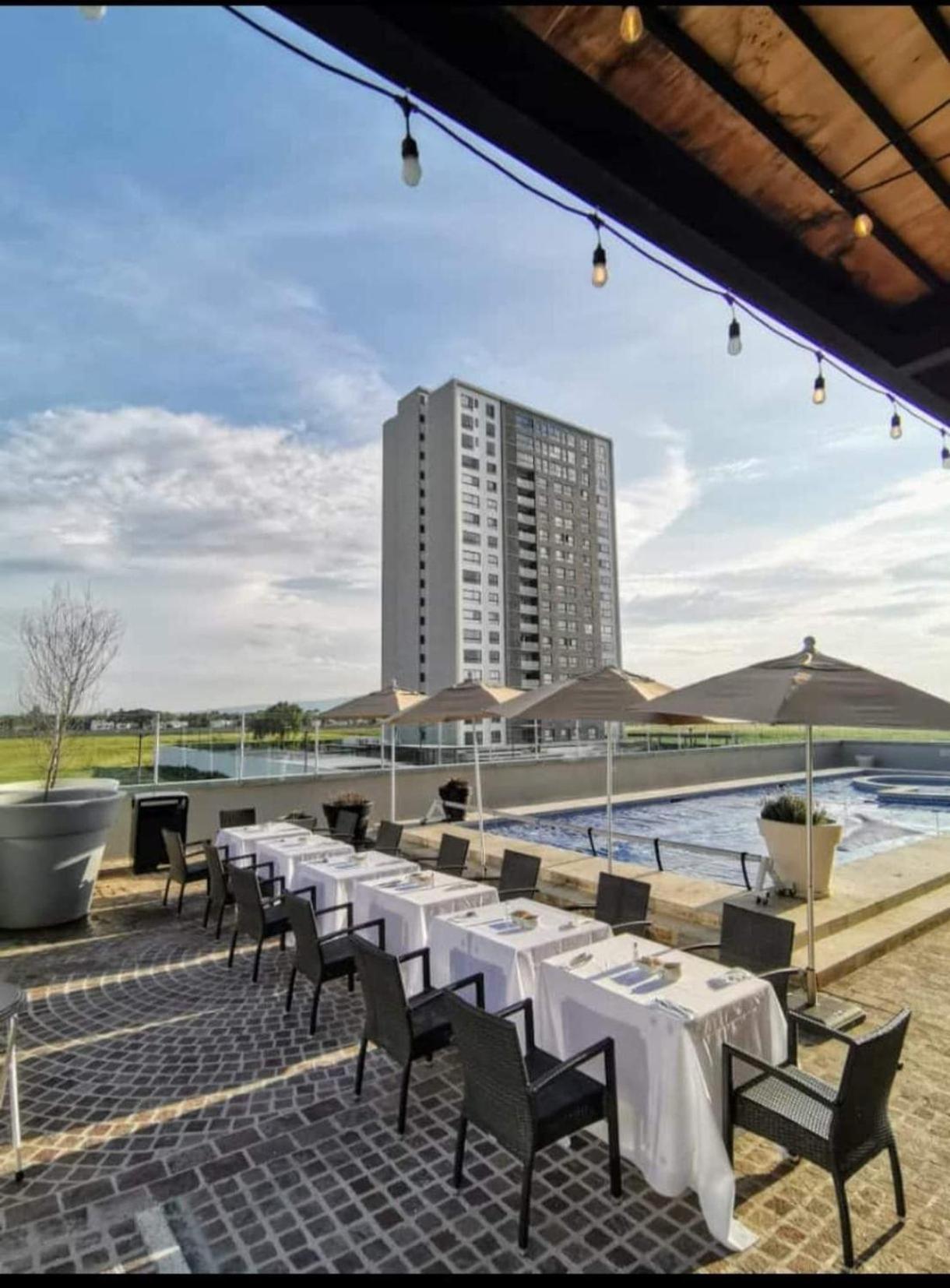 Fiesta Inn Celaya Galerias Dış mekan fotoğraf